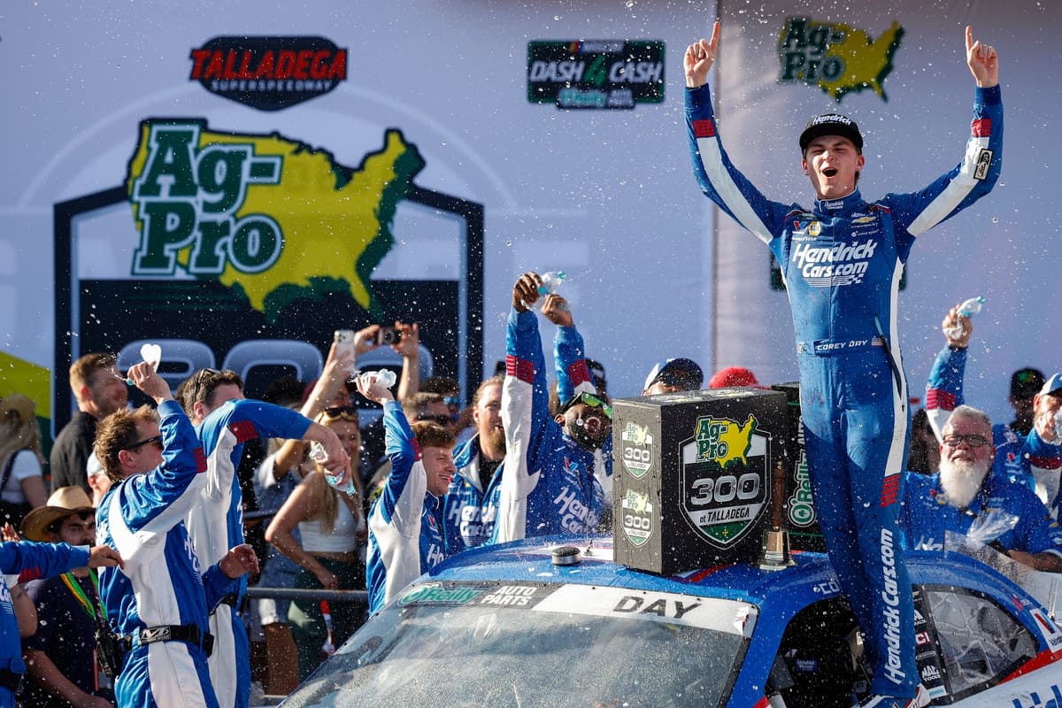 Corey Day earns first career NASCAR O'Reilly win in chaotic Talladega finish