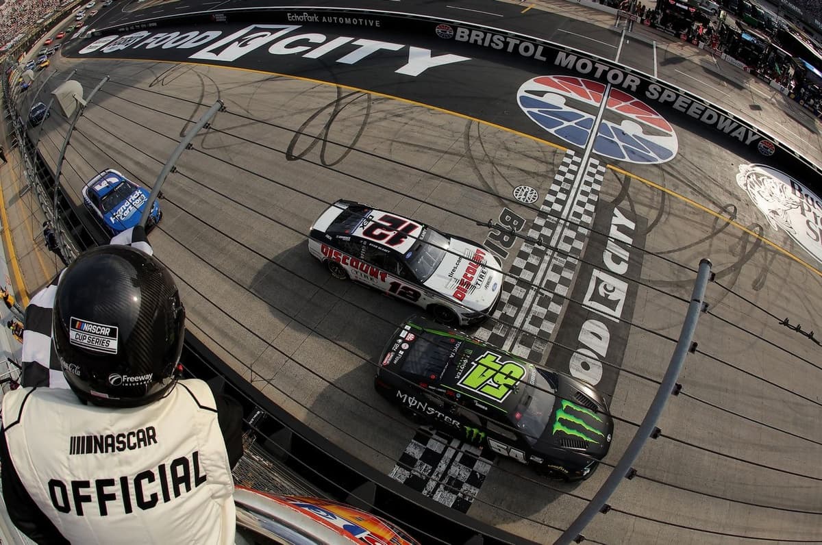 Ty Gibbs earns first NASCAR Cup win with Bristol photo finish