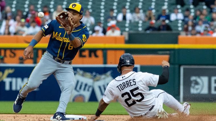 Ex-Red Sox Infielder Just Did Something For Brewers That He Never Did In Boston