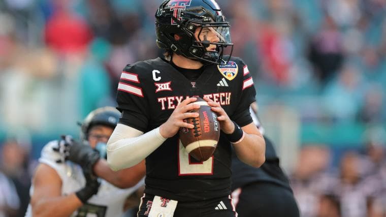 Patriots Met With 22-TD Quarterback Ahead Of NFL Draft