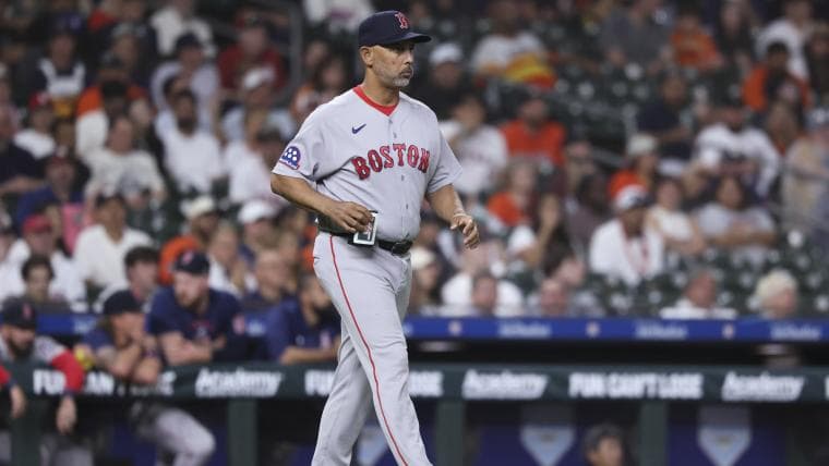 Alex Cora Explains Bullpen Usage In Red Sox's Loss To Yankees