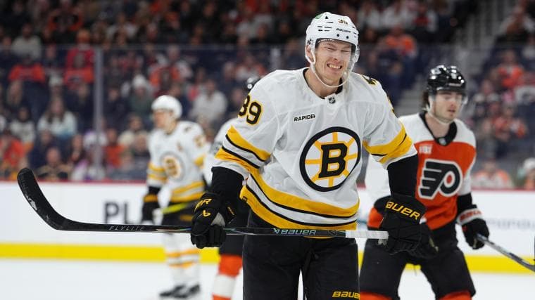 Marco Sturm Explains Morgan Geekie Return To Bruins' 1st Line