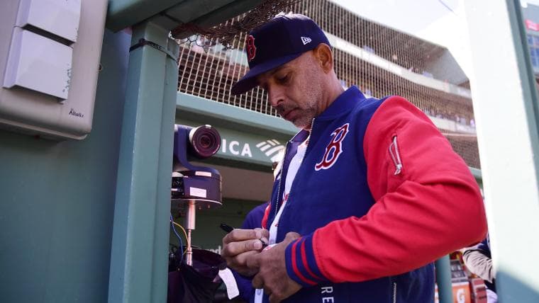 Former General Manager Suggests 'Fix' For Reeling Red Sox Lineup