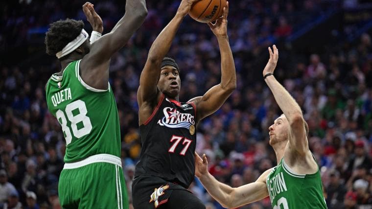 NBA Writer Names Celtics' Most 'Difficult' Free-Agent Call This Offseason