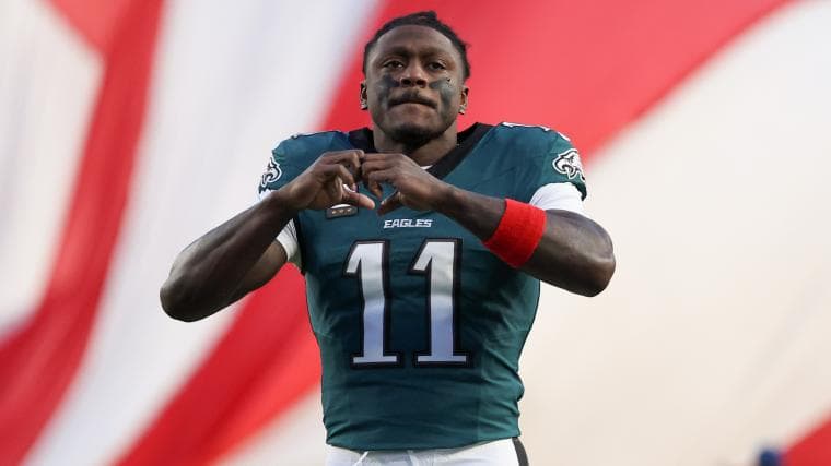 This Rival May Be Patriots Biggest Threat In A.J. Brown Sweepstakes