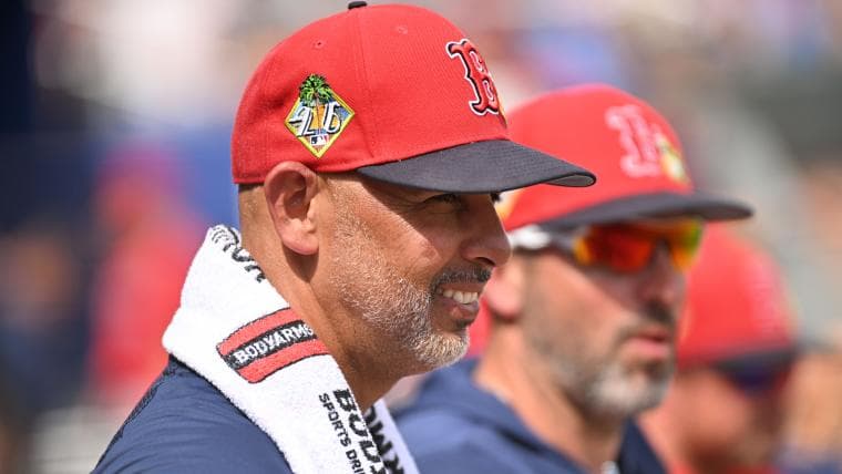 Alex Cora Reportedly Turned Down Phillies Manager Job Offer For This Reason