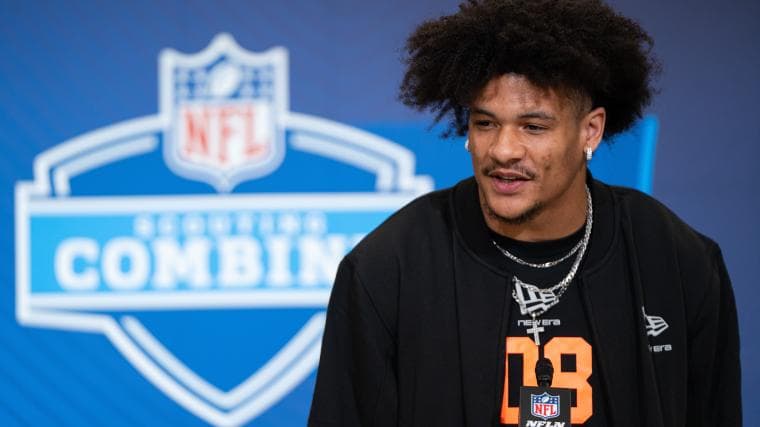 Patriots Predicted To Pull Off Big Draft Trade For 6-Foot-4 Wideout