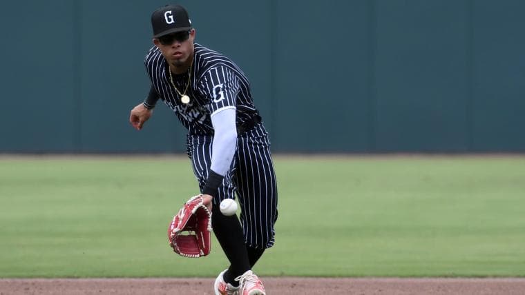 Red Sox Farm Director Explains Top Prospect's Ridiculous Start At Double-A