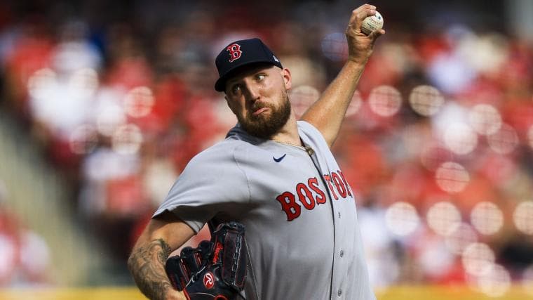 Former MLB Ace Rips Red Sox, Garrett Crochet After Embarrassing Loss Vs. Twins