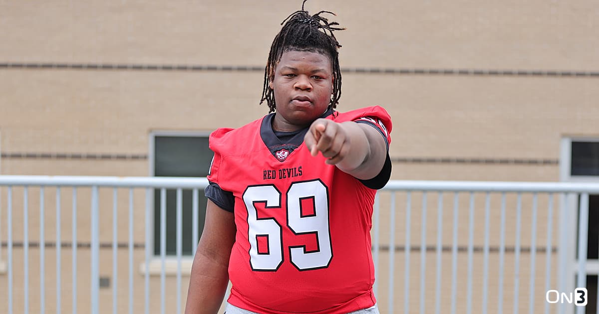 4-star OL Jatori Williams moves back commitment date
