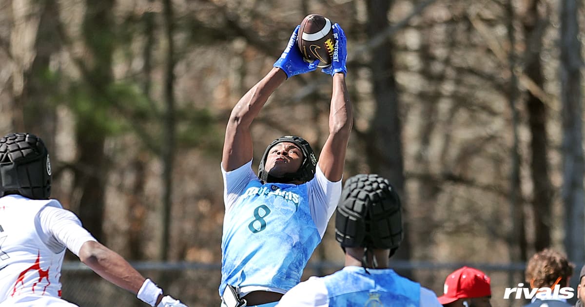 4-star WR Javien Robinson commits to South Carolina: ‘I’m shutting it down’