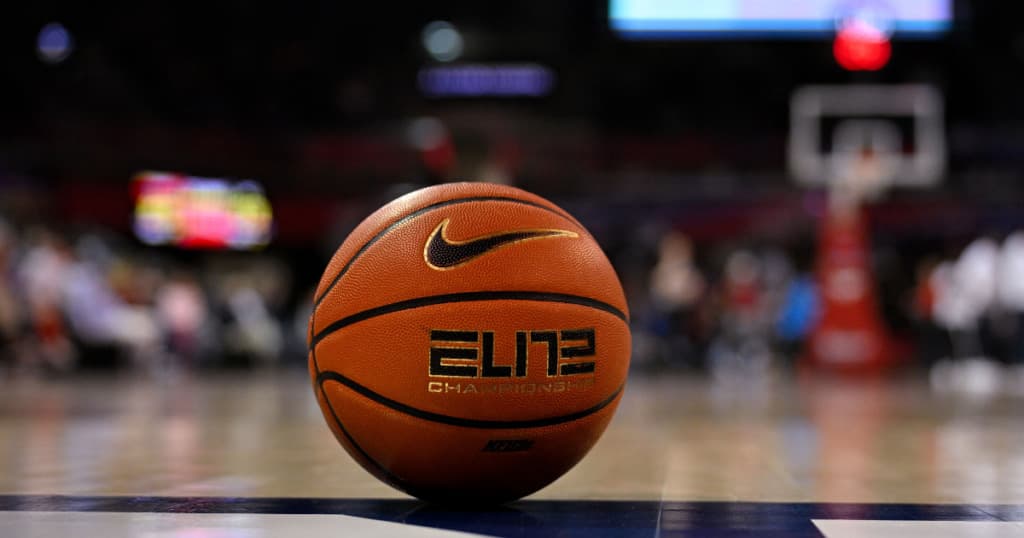 Kentucky high school invites public to meet finalists for boys hoops head coaching job