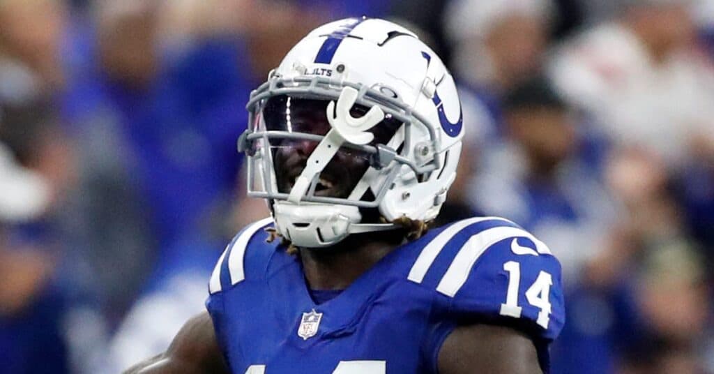 Highland (Ariz.) football adds former NFL’er Zach Pascal as WRs coach