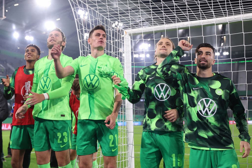 Two faces of the crisis: Bundesliga stars expose their club's main problem