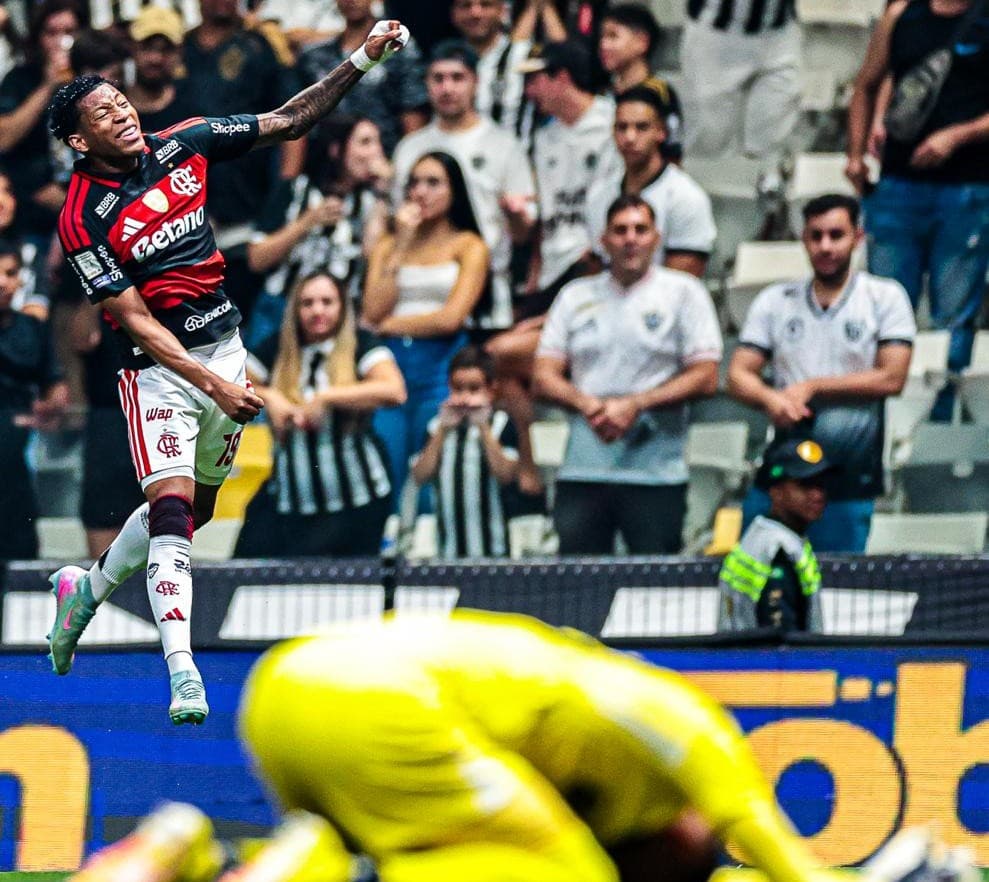 🔥 Pedro nets two, nemesis on fire as Flamengo thrash Atlético in BH
