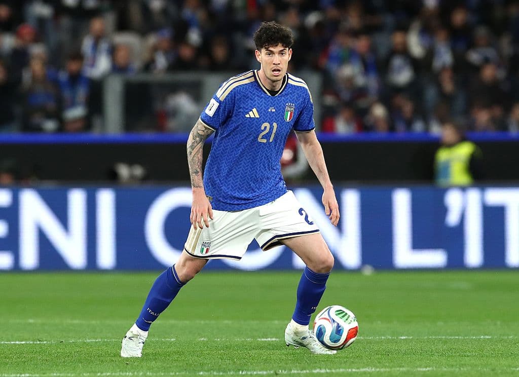 Barcelona get positive sign over Italy international signing 🇮🇹