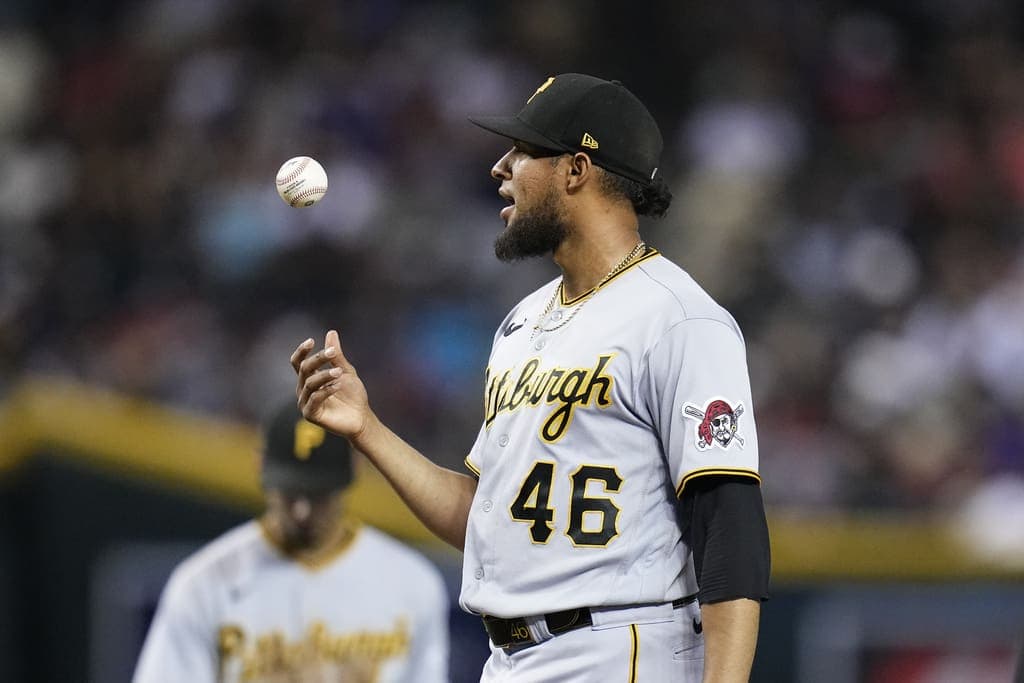Pirates Prevail: Ramírez Shows Grit in Extras for Wild Win Over Cubs at Wrigley