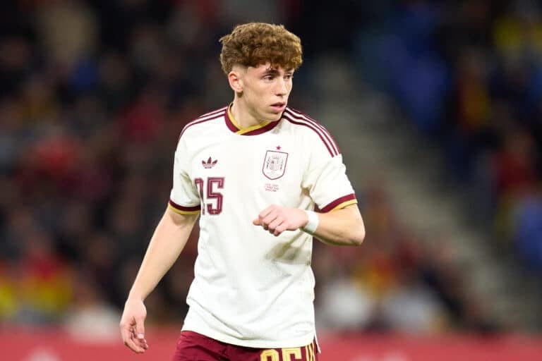 From Spain: Roma submit offer for Victor Munoz