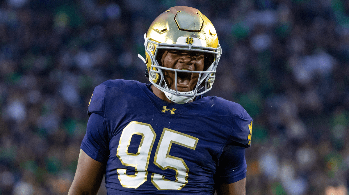 Notre Dame Defensive End Bryce Young Will Play A Major Role In 2026