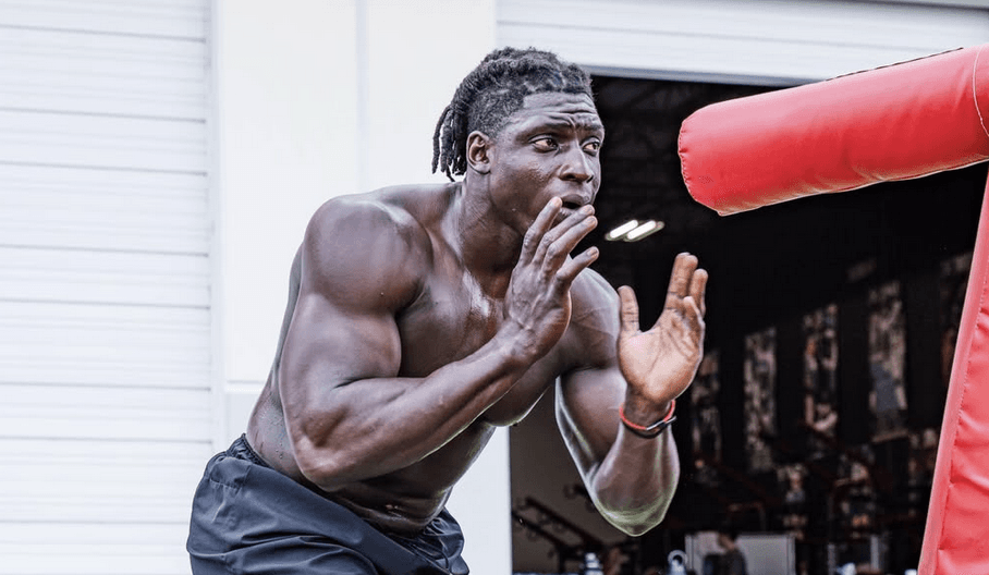 NFL Draft Results: Eagles pick intriguing Uar Bernard at No. 251