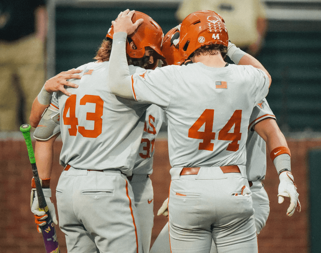Four home runs power No. 4 Texas past Vanderbilt, 11-4