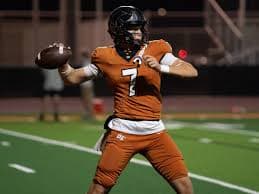 #Woof: Huskies Land Talented 4 Star Quarterback