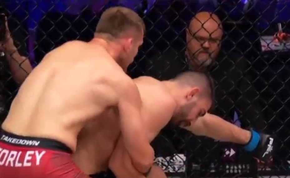 PFL Sioux Falls results: Logan Storley wins lopsided decision after Florim Zendeli loses 2 points for fence grabs