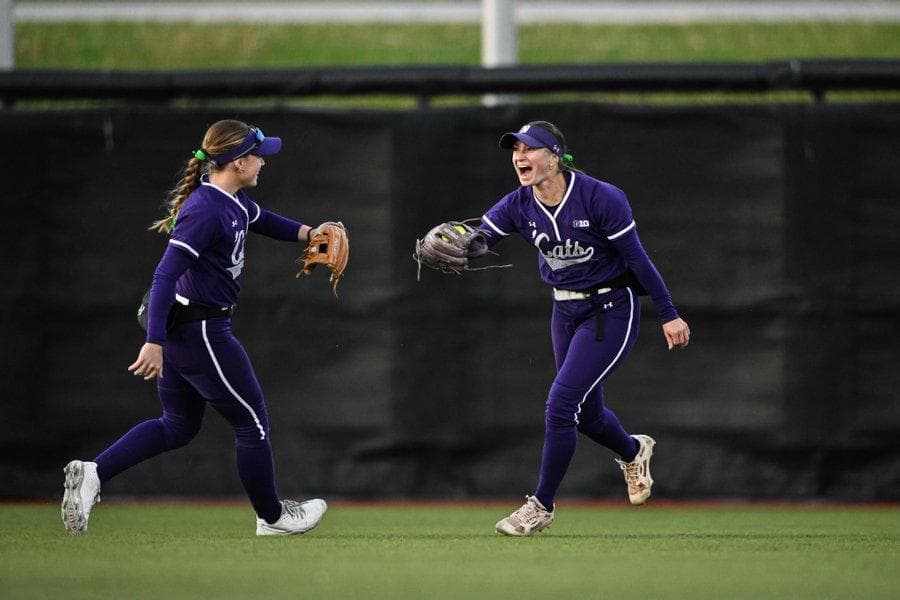 Softball: Northwestern closes regular season by topping Minnesota, earns No. 6 seed in BTT