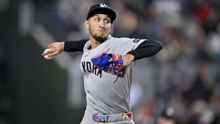 Yankees can't complete sweep of Rangers, record just five hits in 3-0 loss