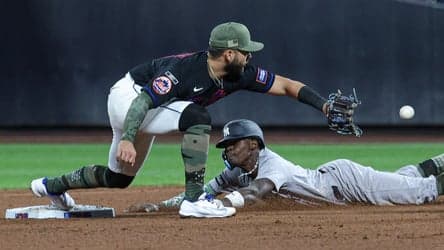 Mets unable to solve Cam Schlittler in 5-2 loss to Yankees