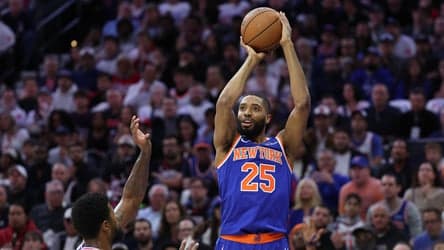 Mikal Bridges' defense on Tyrese Maxey one of biggest factors in Knicks' commanding series lead over 76ers