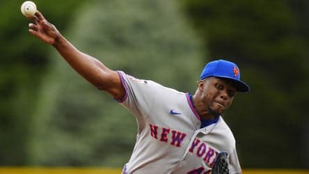 Mets score four runs in sixth inning to beat Rockies, 4-2