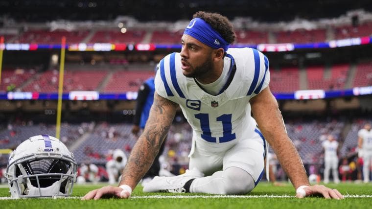 Michael Pittman Jr. didn’t discuss football in recent conversation with Aaron Rodgers