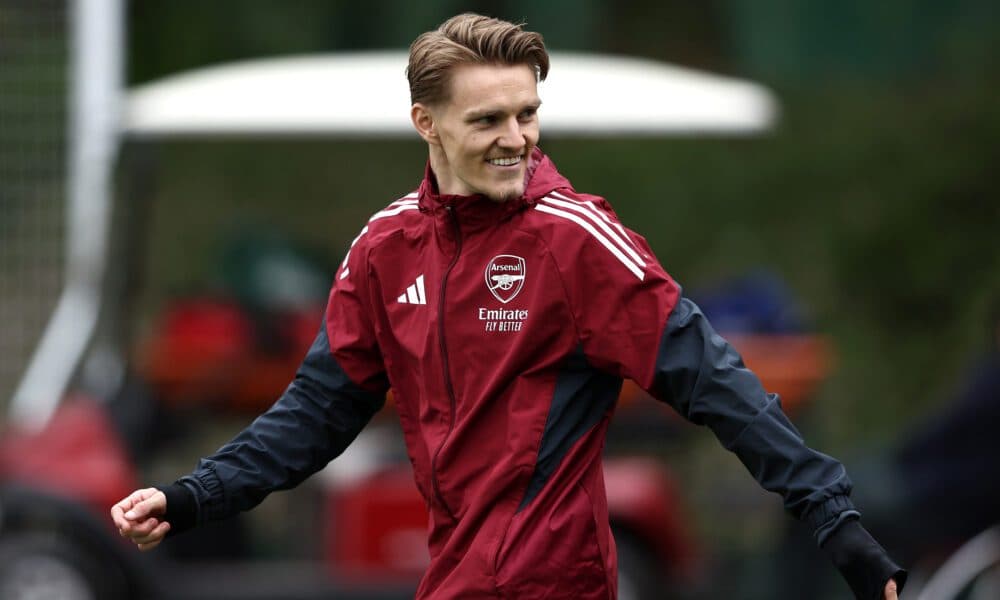 Arsenal sweating on Martin Odegaard’s fitness after he was forced off against Atletico Madrid due to knee discomfort