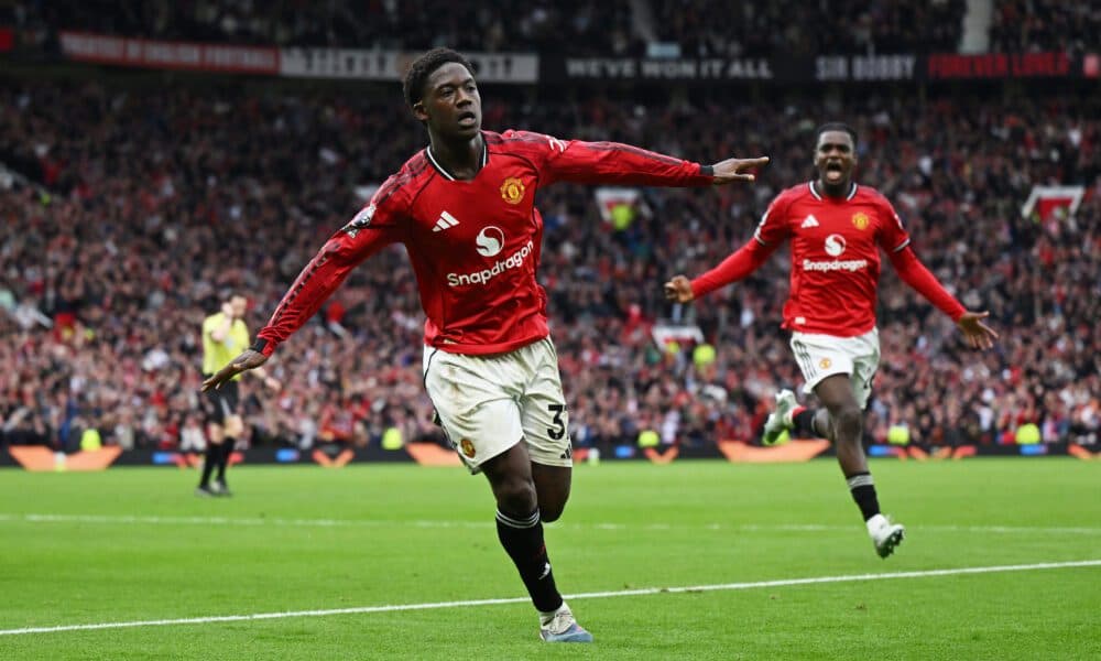 Kobbie Mainoo stars as Manchester United edge Liverpool to seal Champions League spot