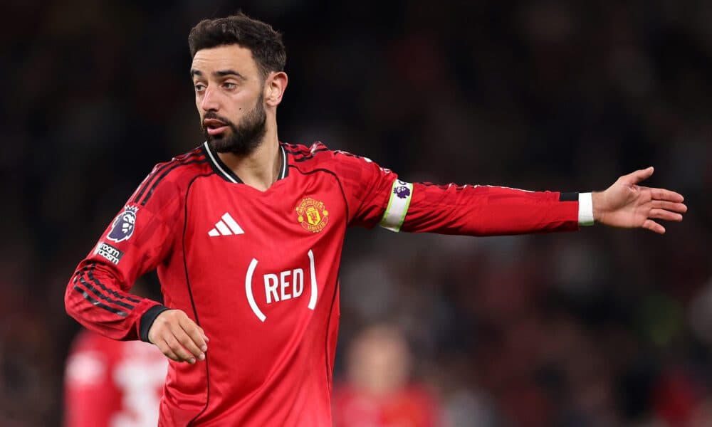 Bruno Fernandes wants assurances over Manchester United’s ambitions before signing contract extension