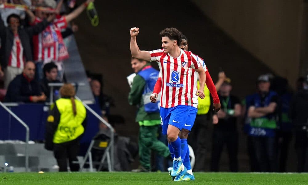 Atletico Madrid name Julian Alvarez in travelling squad for Arsenal clash despite first-leg injury