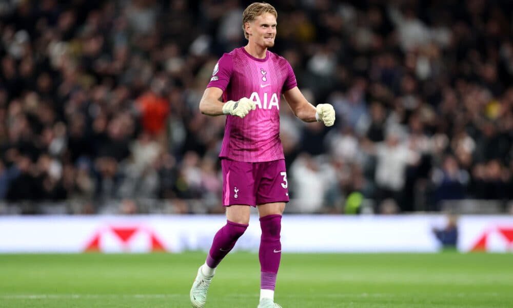 De Zerbi blown away by ‘unbelievable’ Kinsky, he might have kept Tottenham up
