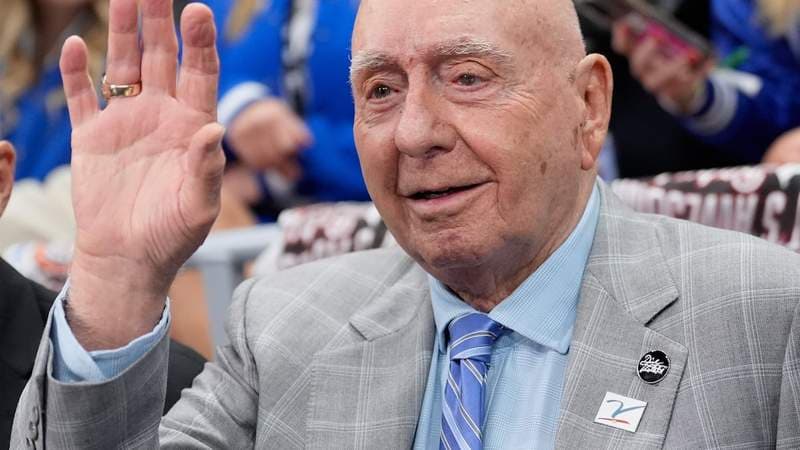 Dick Vitale acknowledges new melanoma diagnosis