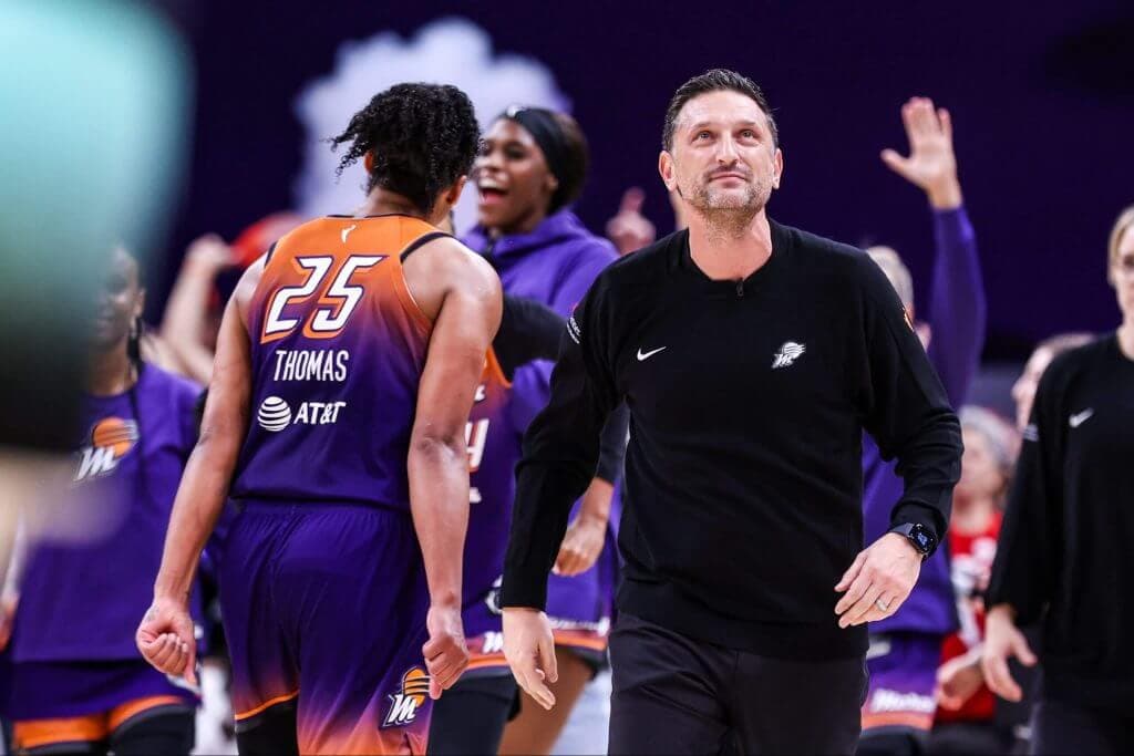 WNBA’s first game in South Dakota is a sell-out as Phoenix Mercury coach returns home