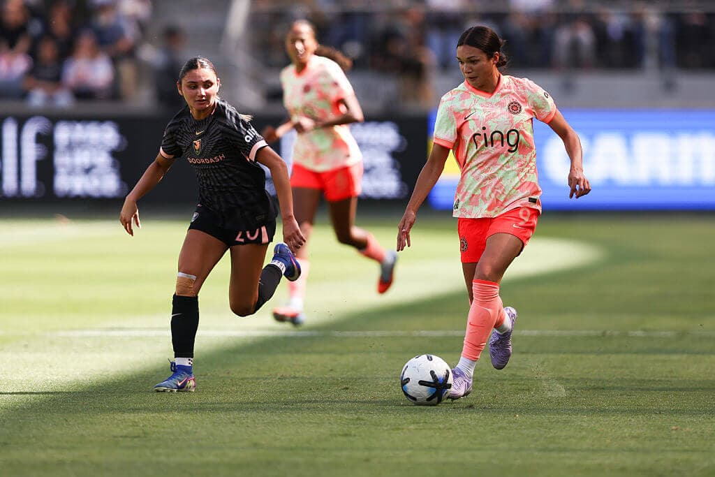 NWSL tables vote on flipping schedule to fall-to-spring: Sources