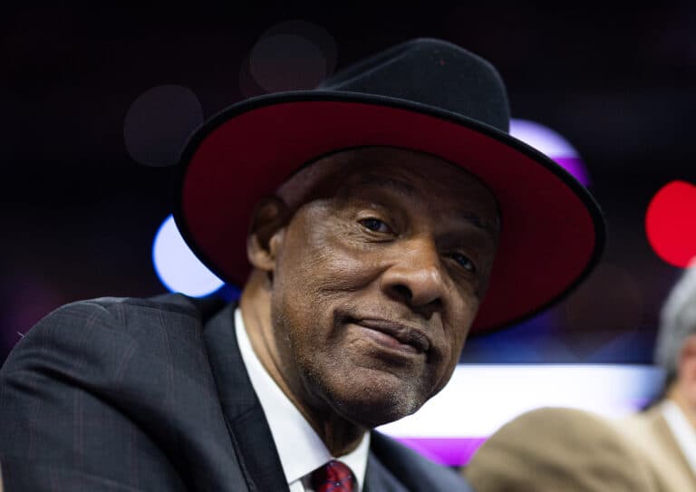 Julius Erving calls on NBA stars to step up, save dying tradition