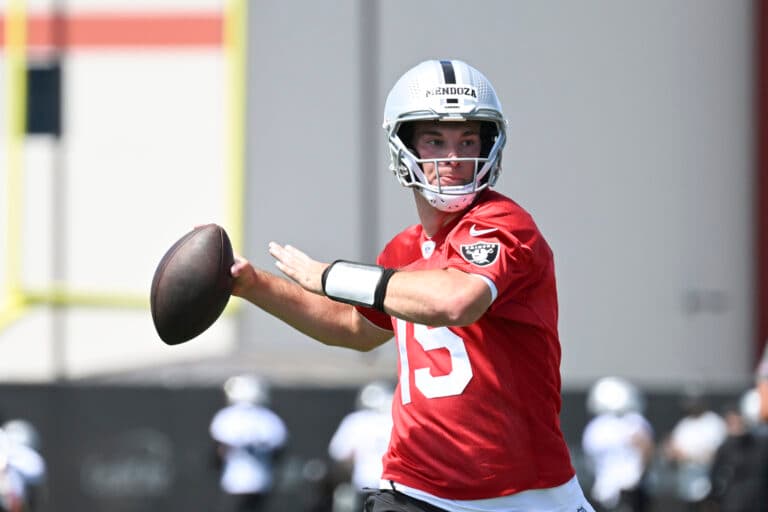 Las Vegas Raiders QB Fernando Mendoza pushing through first challenge in NFL