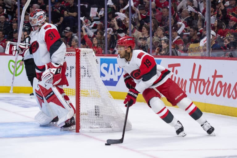 Carolina Hurricanes win NHL Playoffs concessions battle with ‘Beer Skates’