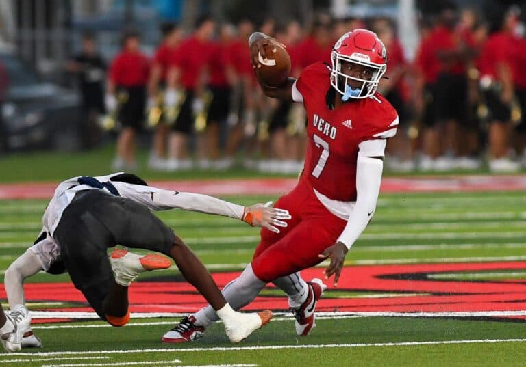 4-star QB recruit Wonderful ‘Champ’ Monds commits to legendary program