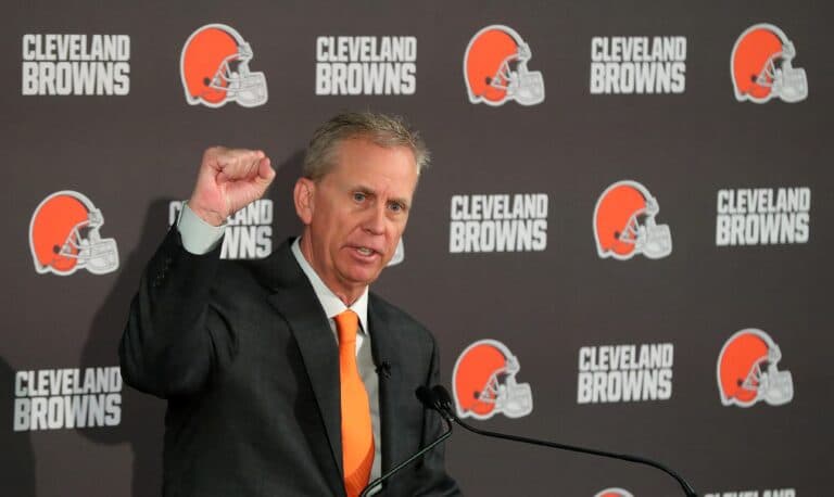Browns’ Todd Monken sheds light on QB competition entering offseason program