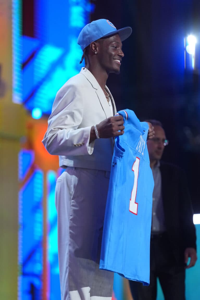 Why the Titans drafting Carnell Tate was the wrong move