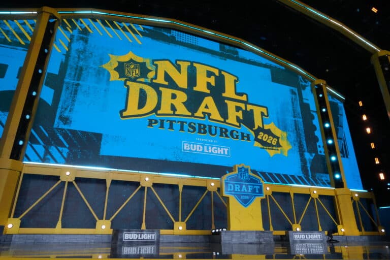 NFL Draft rumor sets stage for Day 2 trade bonanza