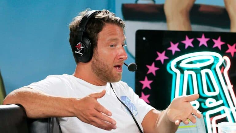 Barstool Sports’ Dave Portnoy sounds off on Mike Vrabel-Dianna Russini