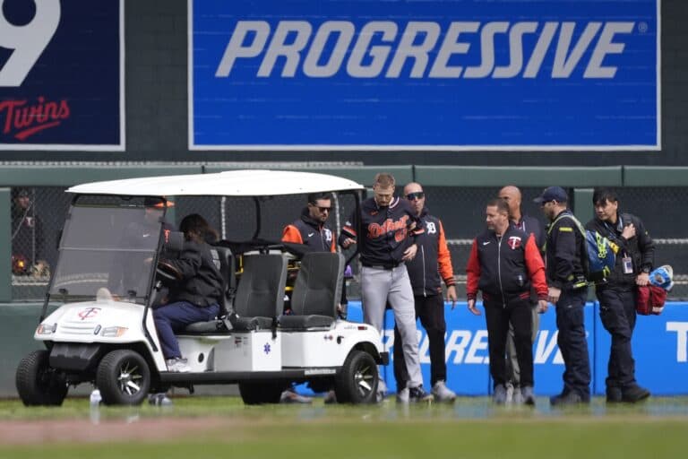 Tigers outfielder hospitalized following violent collision with teammate